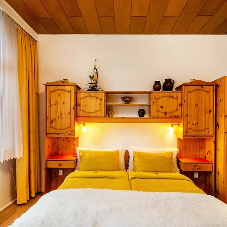 度假居 Gaestezimmer Fuer 3 Personen